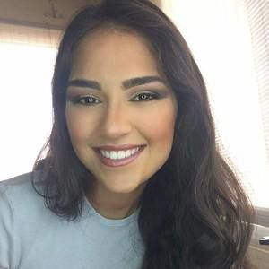 Meet your Posher, Mischelle